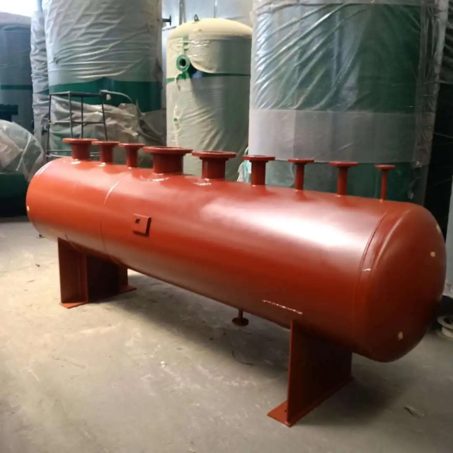 叙永多台锅炉分汽缸工作原理